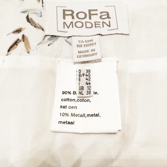 Floral Knee Length Skirt - Picture 9 of 15